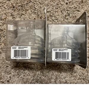 Comotomo Silicone Replacement Baby Bottle Nipples Fast Flow & Slow Flow 2 Packs